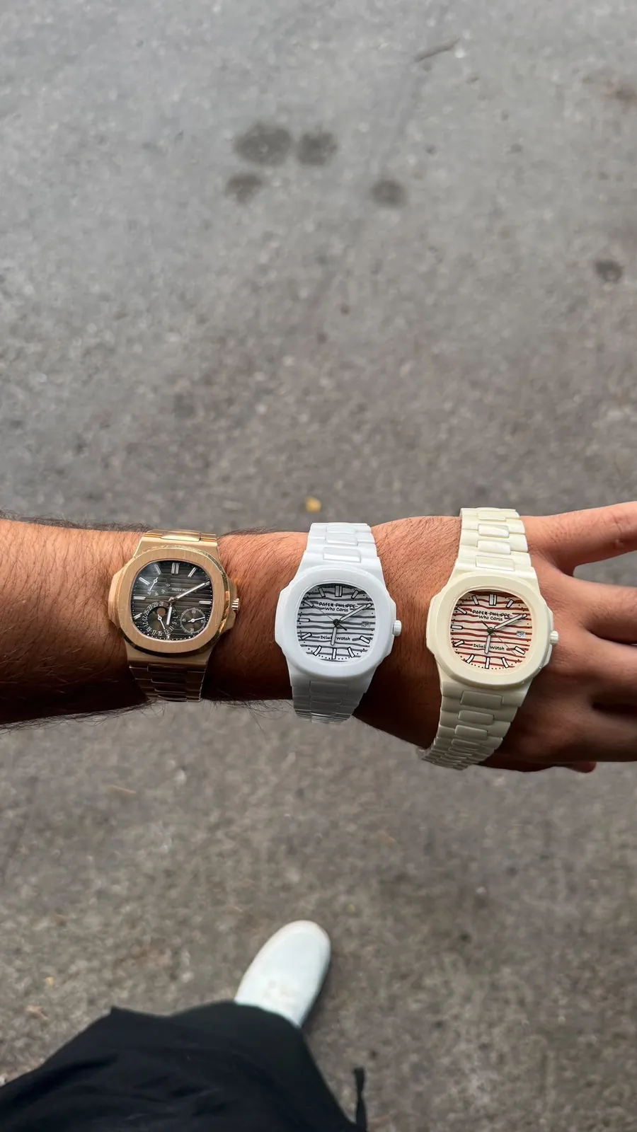 תמונה של Delulu Watch עם השעון